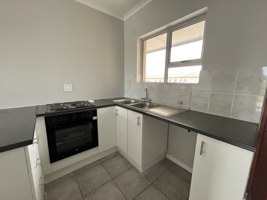 2 Bedroom Property for Sale in Parklands Western Cape